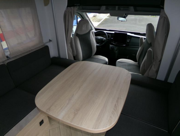 CHALLENGER 380 ETAPE EDITION – Bild 6